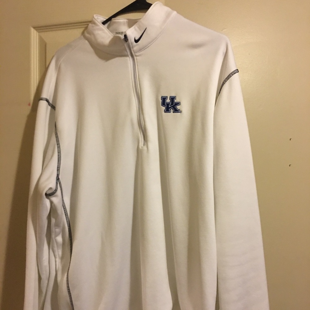 black and white kentucky pullovers